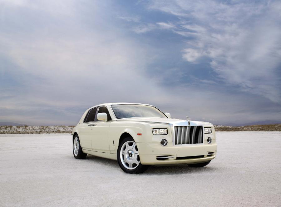  Rolls-Royce Phantom 2009 года  (фото 26 из 28)